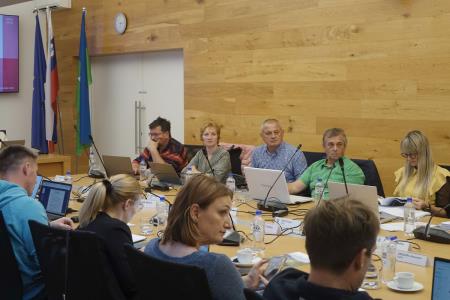 11. REDNA SEJA OBČINSKEGA SVETA 09 FOTO TINE ŠUBIC